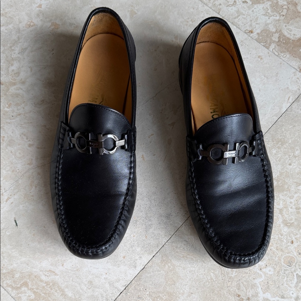 Salvatore Ferragamo Black Leather Gancini Bit Drivers Loafers